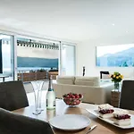 Grosse Mit Seeblick Nahe Woerthersee Ideal Fuer Familien & Gruppen Keutschach am See