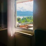Apartamento Grosse Mit Seeblick Nahe Woerthersee Ideal Fuer Familien & Gruppen *