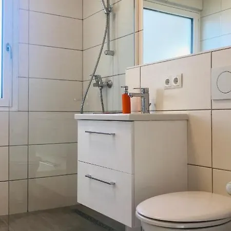 Appartamento Grosse Mit Seeblick Nahe Woerthersee Ideal Fuer Familien & Gruppen Keutschach am See