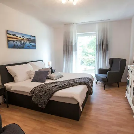 Appartamento Grosse Mit Seeblick Nahe Woerthersee Ideal Fuer Familien & Gruppen