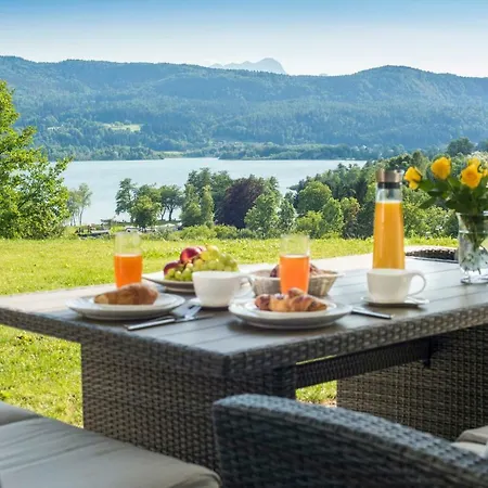 Grosse Mit Seeblick Nahe Woerthersee Ideal Fuer Familien & Gruppen *