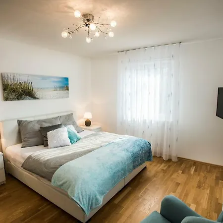 Apartment Grosse Mit Seeblick Nahe Woerthersee Ideal Fuer Familien & Gruppen Keutschach am See