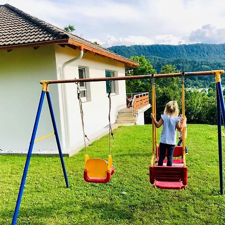 Appartamento Grosse Mit Seeblick Nahe Woerthersee Ideal Fuer Familien & Gruppen