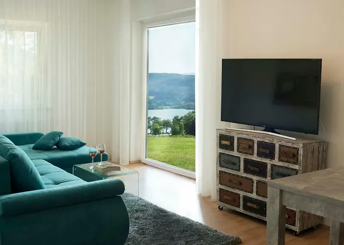 Grosse Mit Seeblick Nahe Woerthersee Ideal Fuer Familien & Gruppen *