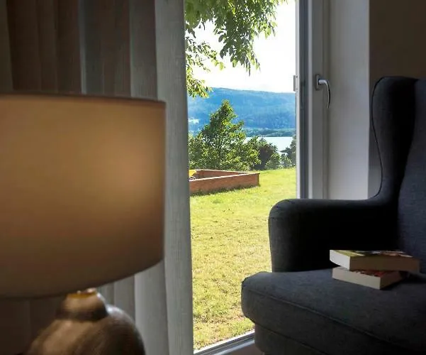 Grosse Mit Seeblick Nahe Woerthersee Ideal Fuer Familien & Gruppen Apartament *