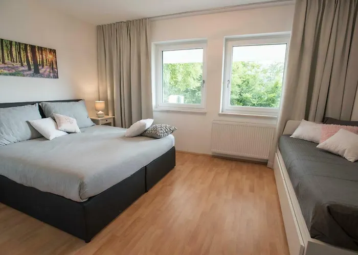 Grosse Mit Seeblick Nahe Woerthersee Ideal Fuer Familien & Gruppen Apartament Keutschach am See