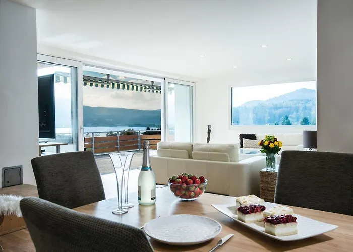Grosse Mit Seeblick Nahe Woerthersee Ideal Fuer Familien & Gruppen Keutschach am See