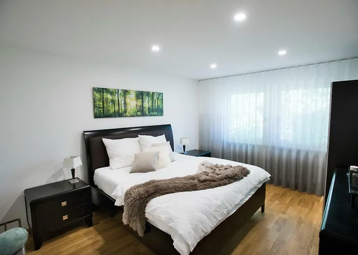 Appartamento Grosse Mit Seeblick Nahe Woerthersee Ideal Fuer Familien & Gruppen